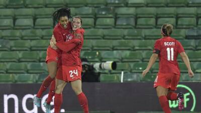 Vanessa Gilles header gives Canada edge over Germany in first victory at 2022 Arnold Clark Cup