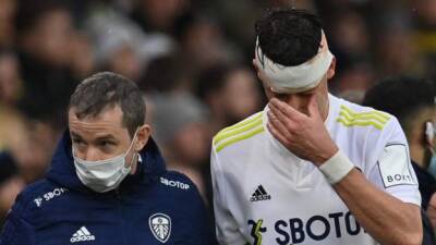 Scott Mactominay - Robin Koch - Robin Koch: PFA calls for temporary substitutes as concussion protocols 'fail to prioritise safety' - bbc.com - Manchester - Germany