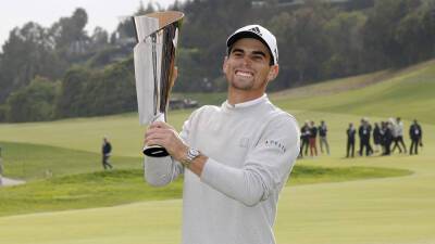 Joaquin Niemann keeps his distance and closes out big win at Riviera