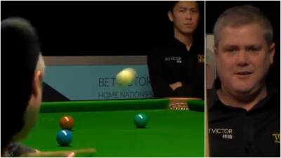 Robert Milkins - Worst snooker shot? Robert Milkins hits seated opponent with the white - givemesport.com - Thailand