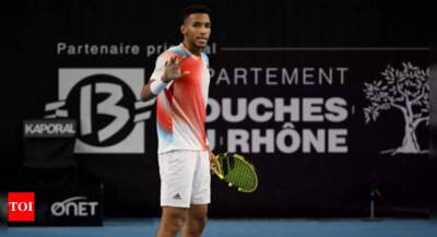 In-form Auger-Aliassime pulls out of Dubai Tennis Championships with back injury