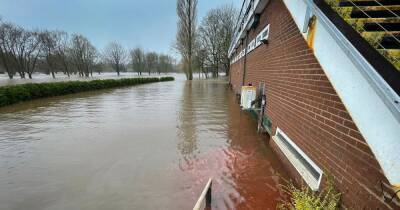 Dramatic pictures show parts of south Manchester left completely underwater after Storm Franklin sparked 'severe flood warnings' - manchestereveningnews.co.uk - Manchester - county Franklin