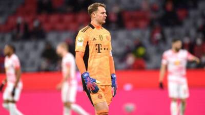 Bayern captain Neuer returns to training after surgery