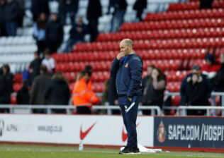 Alex Neil - Defeat to MK Dons, fans v the board, Stewart back in the goals but Sunderland slip to 7th: What’s going wrong? (Watch) - msn.com