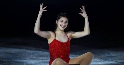 Alysa Liu finishes Beijing 2022 with ITZY 'Loco' gala performance