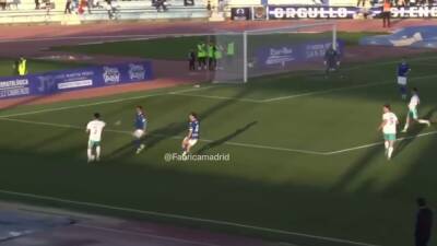 La duda en el Madrid es si fichar o no por él: recital del joven en el que Ancelotti no acaba de creer - en.as.com - Madrid