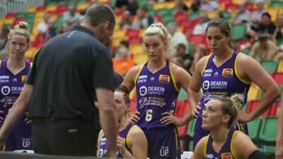 Melbourne win in disrupted round of WNBL - 7news.com.au - Serbia - Usa - Australia -  Canberra -  Victoria - county Mitchell