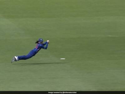 Watch: Smriti Mandhana Takes A Stunning Catch To Dismiss Sophie Devine In India vs New Zealand 4th Women's ODI
