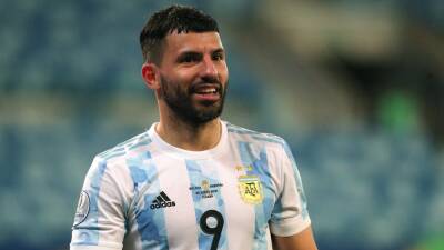 Aguero in line for back-room role with Argentina