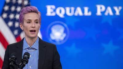 Megan Rapinoe - USWNT, U.S. Soccer Federation settle equal pay lawsuit for $24 million - espn.com - Usa