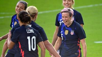 Megan Rapinoe - American women players settle suit vs US Soccer for $24M - tsn.ca - France - Usa