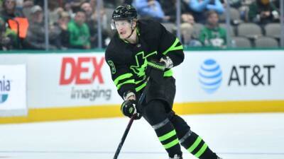 Countdown to TradeCentre: Will Klingberg stay off the market?