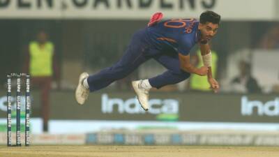 India vs Sri Lanka: Hamstring Injury Rules Deepak Chahar Out Of SL T20Is, Says Report
