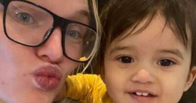 Scott Sinclair - Helen Flanagan - Helen Flanagan says she 'can't get anything done' because she can't put her son down - manchestereveningnews.co.uk
