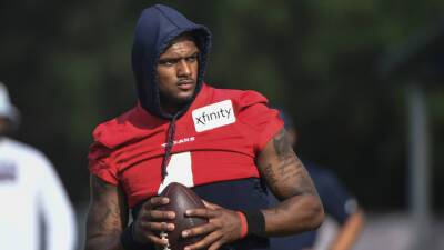 Deshaun Watson - Tony Buzbee - Carmen Mandato - Judge: Deshaun Watson depositions can begin in assault suits - foxnews.com - state Texas - county Harris
