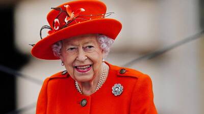 Elizabeth Ii Queenelizabeth (Ii) - Is Queen Elizabeth II taking ivermectin? TV blunder fuels false rumours about her COVID treatment - euronews.com - Britain - Australia