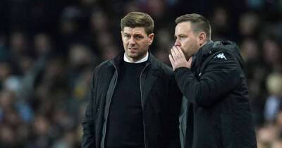 Steven Gerrard must take Manchester United advice as Aston Villa face Liverpool transfer battle