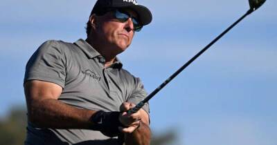 Mickelson to take break from golf | "I'm sorry for reckless comments"