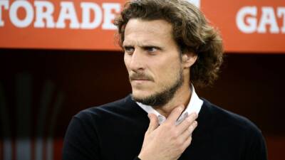 Diego Forlan - "cuando estaba en el United ya pude fichar por el Atlético" - en.as.com - Manchester - Uruguay -  Montevideo
