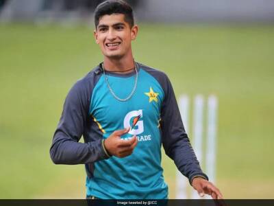 Pakistan vs Australia: Mohammad Nawaz Ruled Out Of Test Series, Naseem Shah, Sarfaraz Ahmed Named Traveling Reserves