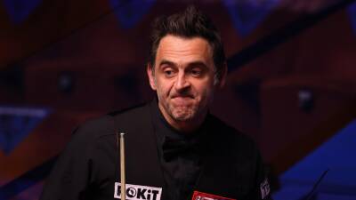 Ronnie O'Sullivan into the last-16 of the European Masters in Milton Keynes after cruising past 18-year-old Wu Yize