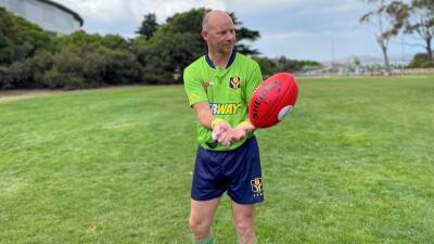 Call for umpires as Tasmanian football leagues faces critical shortages - abc.net.au