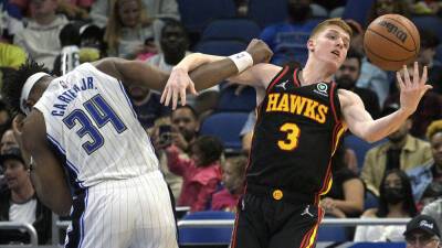 Hawks hope to improve playoff standing in key 4-game stretch