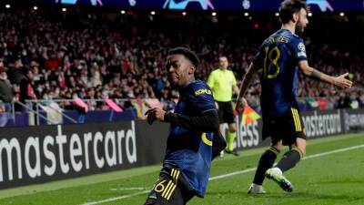 Super-sub Anthony Elanga snatches dramatic draw for Manchester United against Atletico Madrid