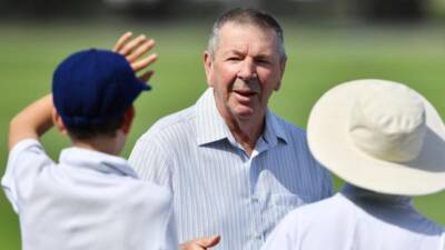Cricket legend Marsh suffers heart attack - 7news.com.au - Australia