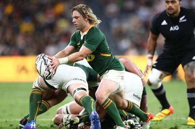 Bok scrumhalf Faf set for R18.5 million move to Japan - report