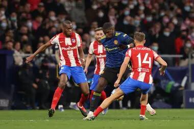 Geoffrey Kondogbia Absolutely Dominated The Midfield Against Man United, His Individual Highlights Are Something Else