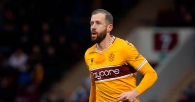 Kevin van Veen handed Rangers injury boost as Graham Alexander hails resilient Motherwell talisman
