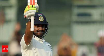 Ranji Trophy: Karun Nair slams unbeaten 152 as Karnataka make 268 for 8 against J&K on Day 1 - timesofindia.indiatimes.com
