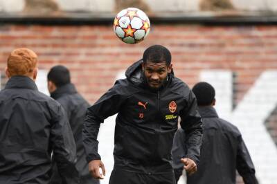 Novak Djokovic - David Neres - Brazil footballers in Ukraine plead for help to leave - arabnews.com - Russia - Ukraine - Netherlands - Brazil - Saudi Arabia -  Kiev -  Rio De Janeiro -  Donetsk