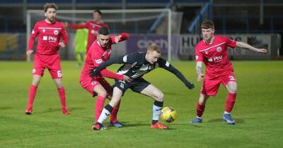 Stirling Albion - Darren Young - Stirling Albion can still make play-offs, says boss Darren Young - dailyrecord.co.uk -  Edinburgh