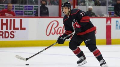 Carolina Hurricanes - Philadelphia Flyers - Hurricanes D DeAngelo out a month with upper-body injury - tsn.ca - New York - state Arizona