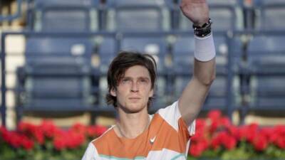 Russian Rublev plea for peace over Ukraine