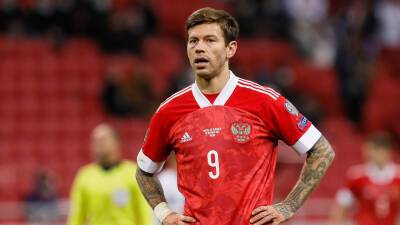 Russian soccer player Fedor Smolov becomes first to speak out against invasion of Ukraine