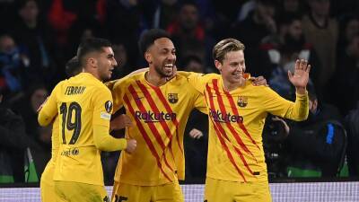 Jordi Alba - Lorenzo Insigne - Alex Meret - Diego Armando Maradona - Barcelona hit four past Napoli to book last 16 place in style as Pierre-Emerick Aubameyang scores again - eurosport.com
