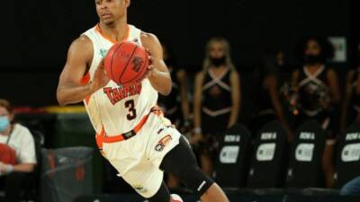 Taipans end NBL slide, Bullets struggle