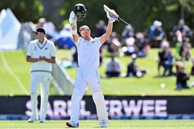 Erwee's maiden ton leads the way as Proteas lay foundation in do-or-die NZ Test