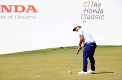 American Kitayama leads PGA Honda Classic, SA-born Sabbatini lurks
