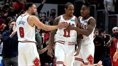 DeMar DeRozan comes up clutch again, powers Chicago Bulls' victory over Atlanta Hawks - espn.com -  Chicago -  Atlanta - state Michigan - county Lake