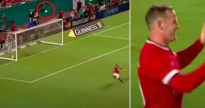 Wayne Rooney - Simon Mignolet - The most bizarre disallowed goal? Rooney vs Liverpool in 2014 - givemesport.com - Manchester - county Miami - Liverpool