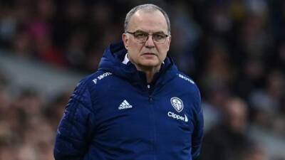 Leeds United: Marcelo Bielsa 'very worried' about form but will not quit club mid-season