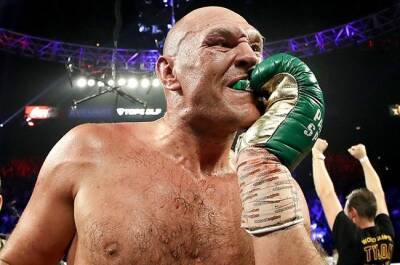 Fury to defend heavyweight title against Whyte at Wembley in April