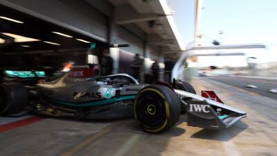 Max Verstappen - Lewis Hamilton - George Russell - Sergio Perez - Lewis Hamilton finishes fastest on final day of F1’s opening pre-season test - bt.com - county Gulf - Bahrain