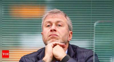 Uncertainty over owner Roman Abramovich 'worrying' Chelsea, says coach Thomas Tuchel