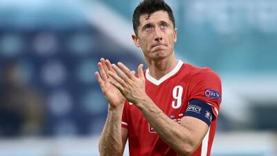 Robert Lewandowski - Ukraine war: Poland refuses to play Russia World Cup qualifying match after Moscow's invasion - euronews.com - Russia - Sweden - Qatar - Ukraine -  Moscow - Czech Republic - Poland
