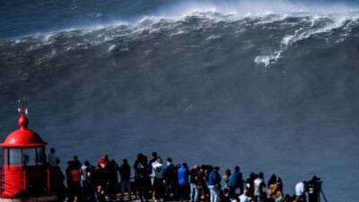 Nazaré: las olas gigantes más imponentes del "Gran viernes"